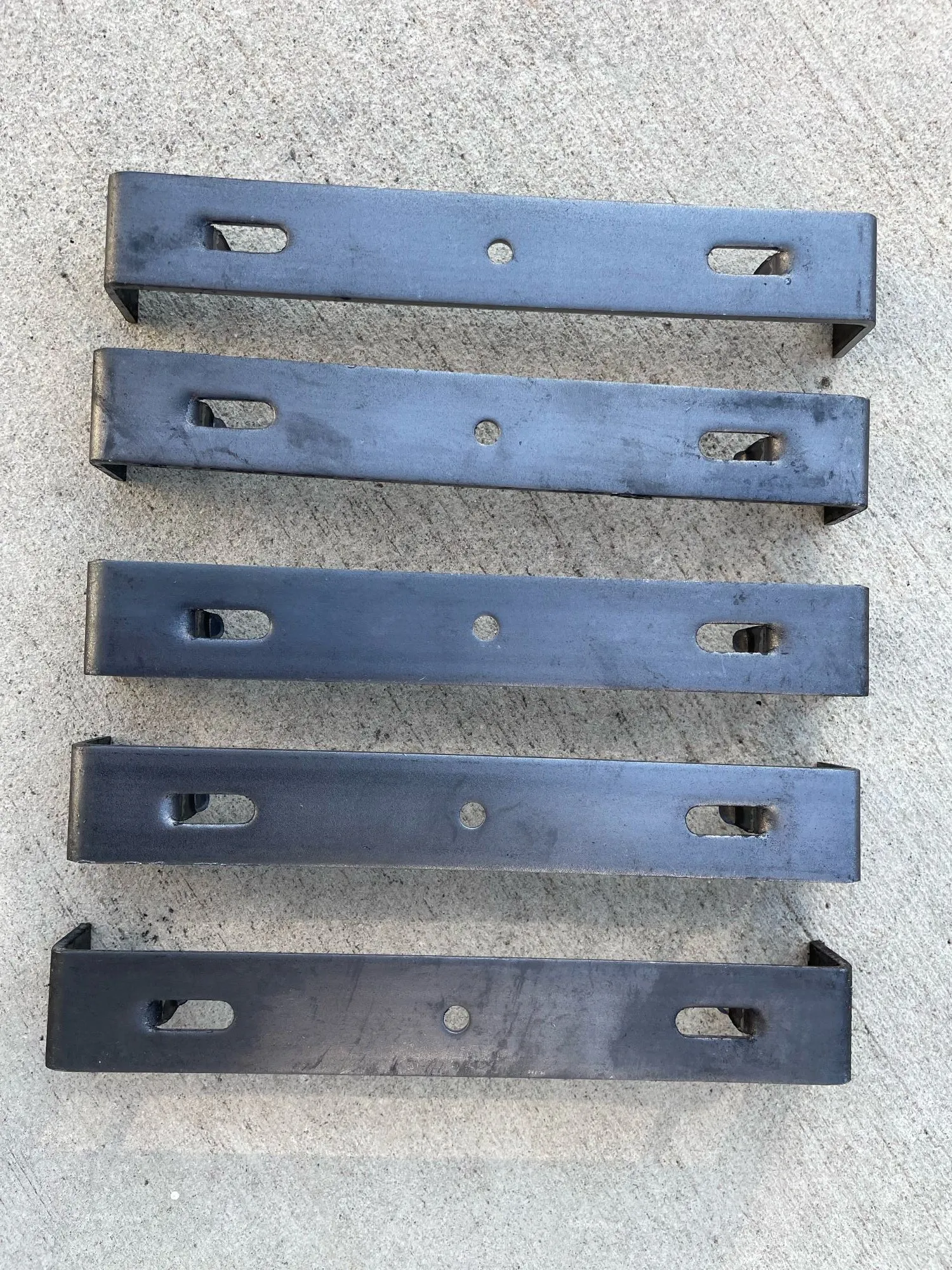 6" x 3/4" Concrete Spreader Cleats - Form Clips