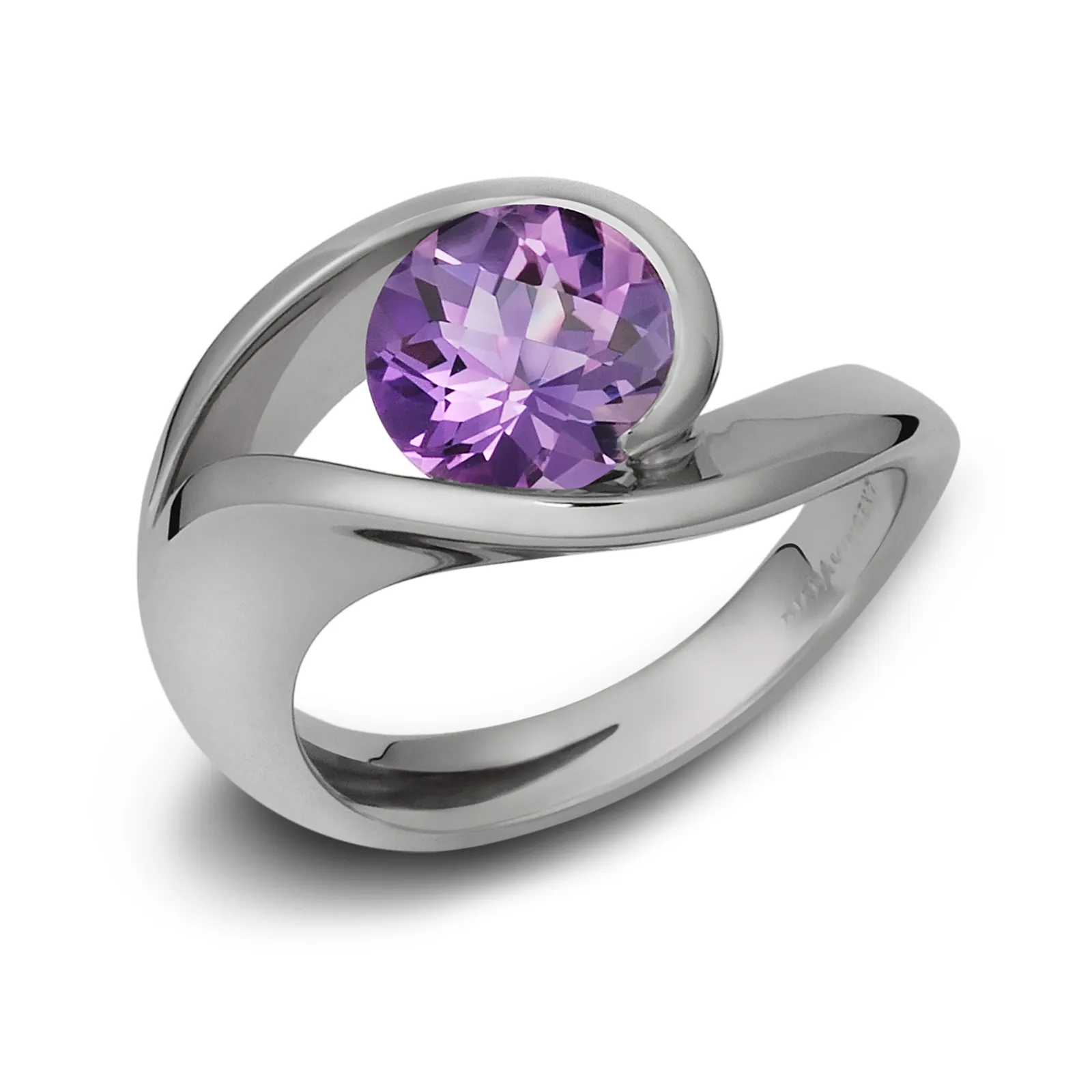 Contour Amethyst and White Gold Ring