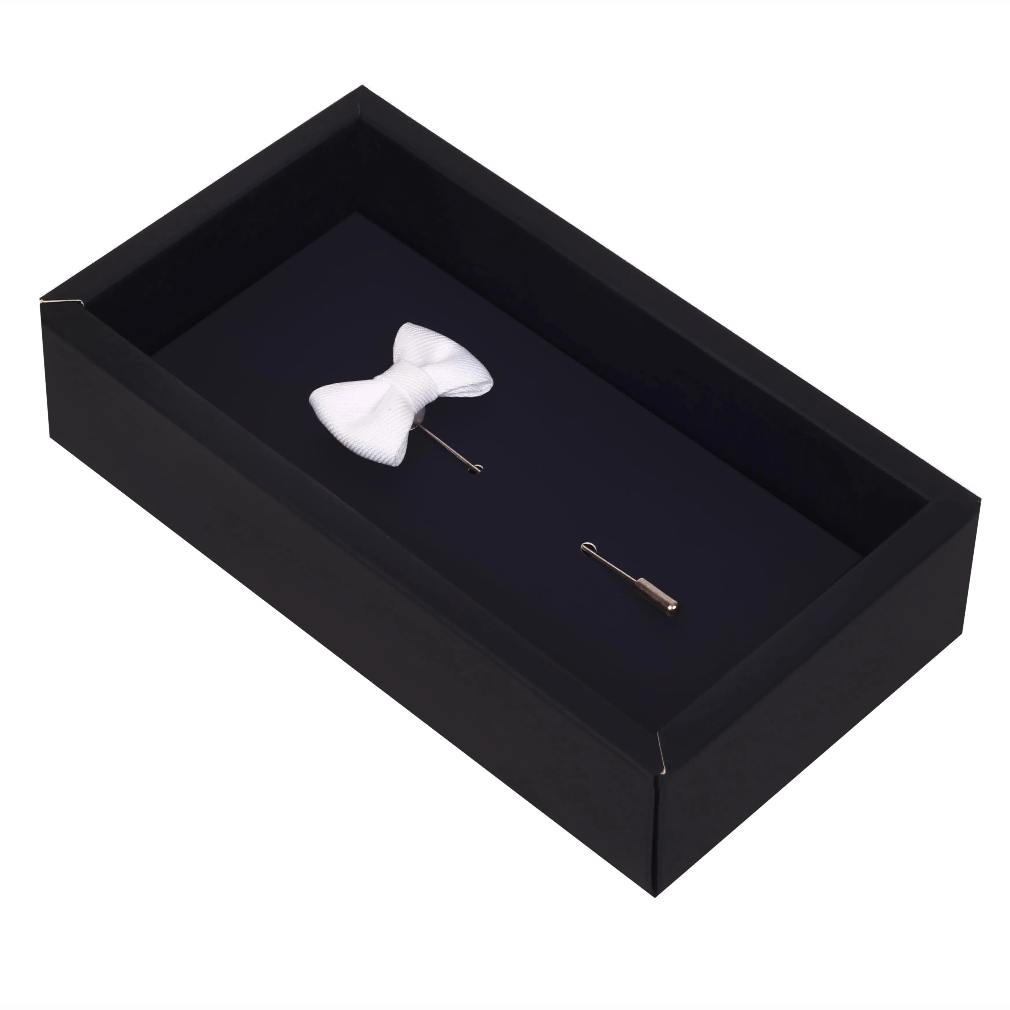 Peluche The Graceful Bow White Brooch Lapel Pin