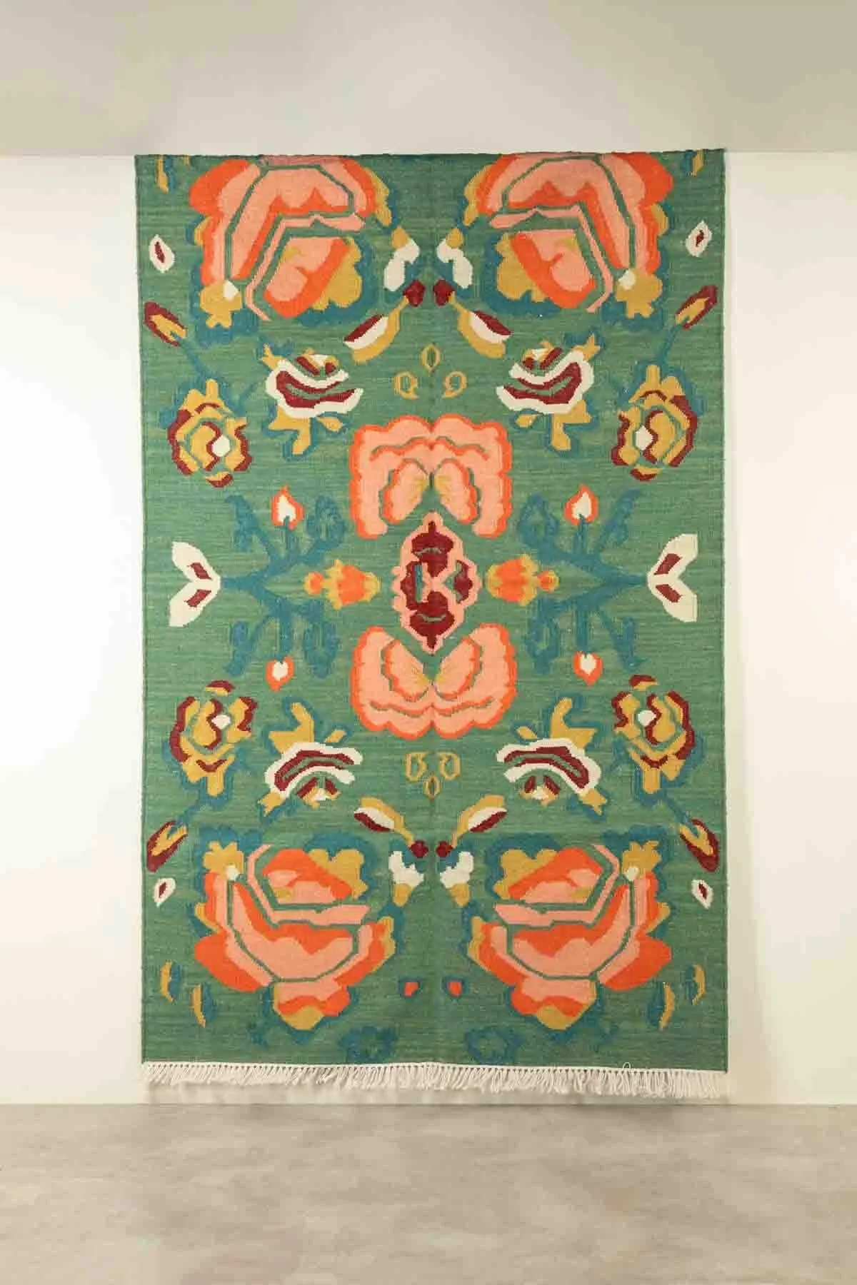 Rose Bagh Woven Rug (Green Lush)